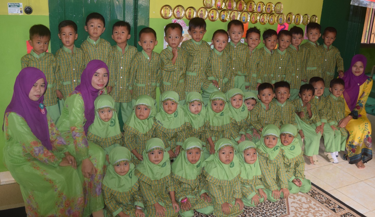05_seragam_kotak-kotak.jpeg